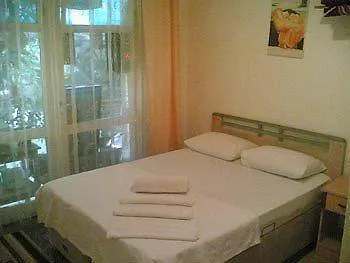 Ferah Hostel Monica'S Place Fethiye