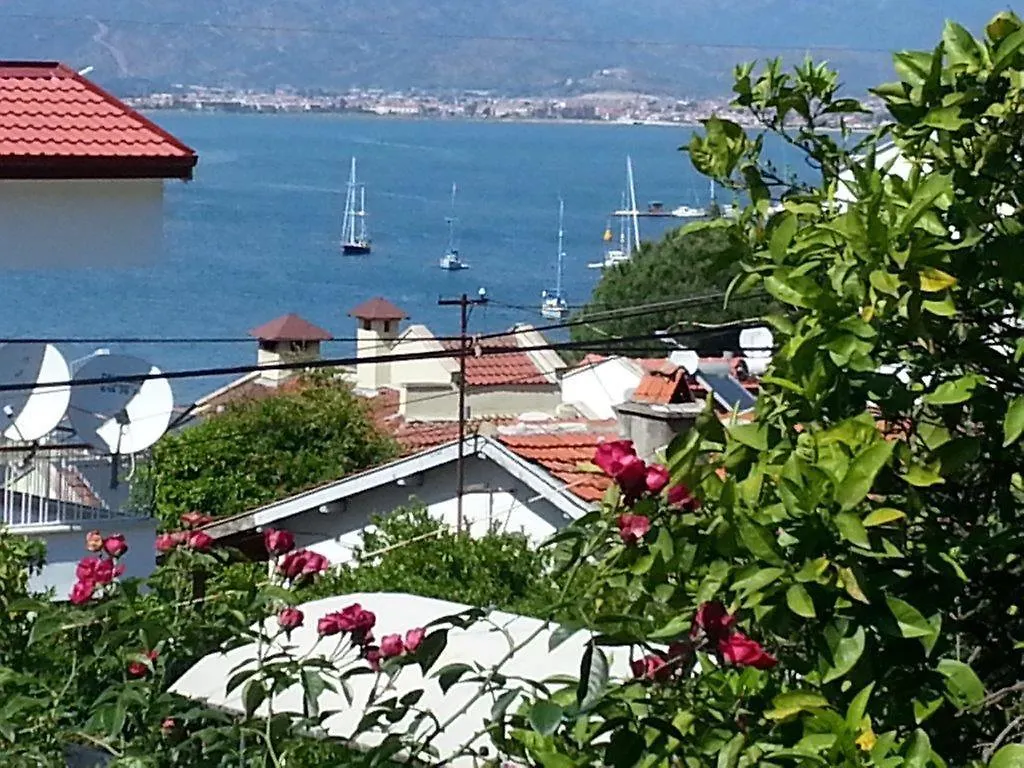 Ferah Hostel Monica'S Place Fethiye