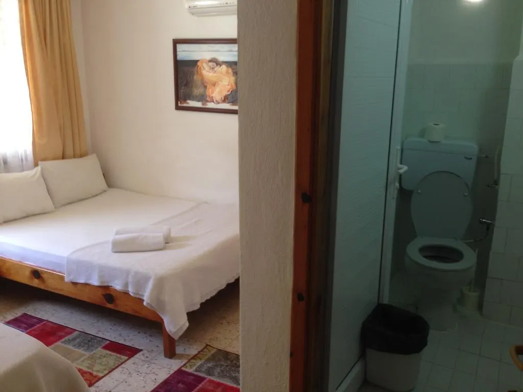 Ferah Hostel Monica'S Place Fethiye Turkey