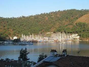 Ferah Hostel Monica'S Place Fethiye