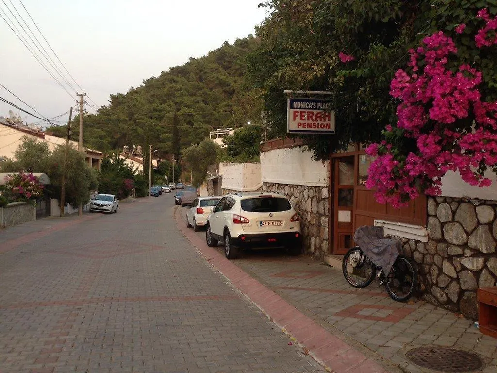 Ferah Hostel Monica'S Place Fethiye Turkey