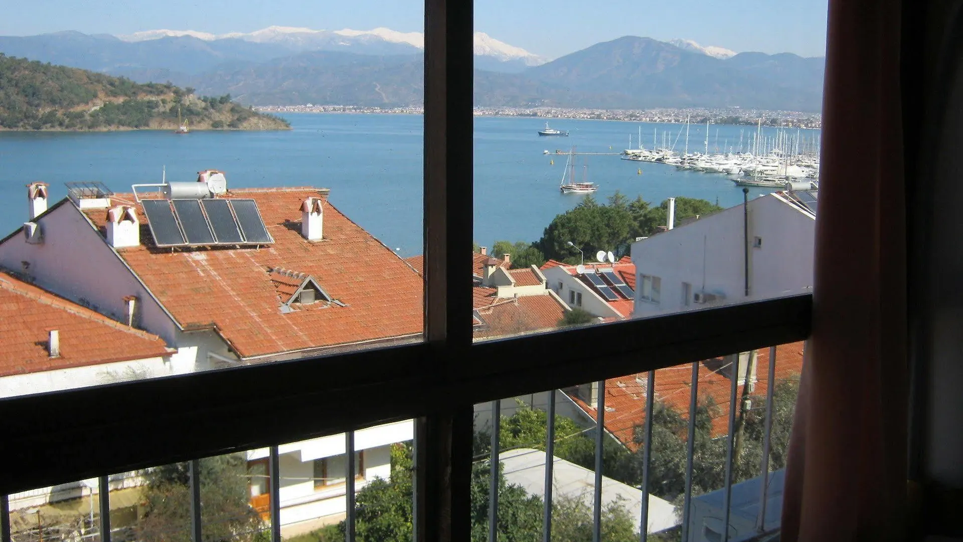 Ferah Hostel Monica'S Place Fethiye
